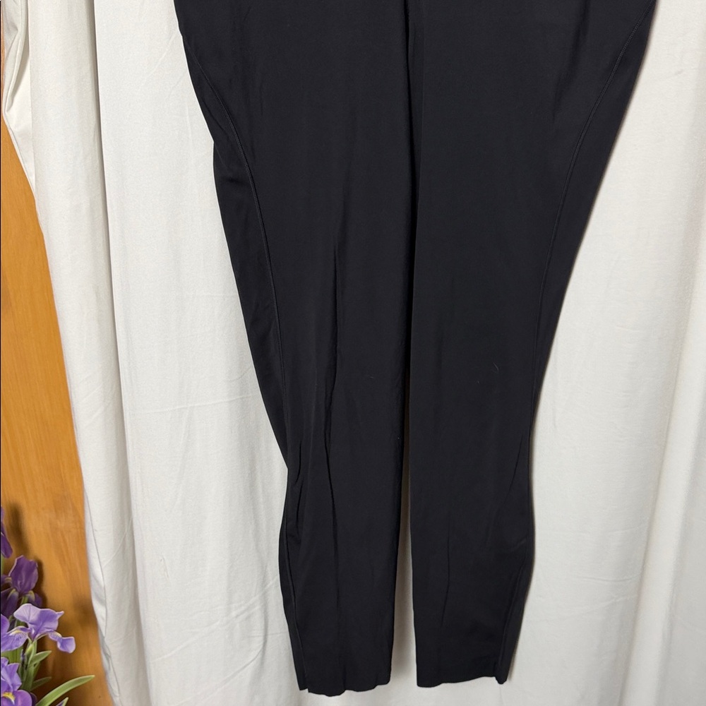 Lululemon Black Base Pace High-Rise Tight 25" Size 12 - Picture 4 of 12